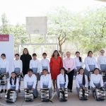 Entrega Ayuntamiento de Guaymas equipo a banda de guerra de Telesecundaria 285 “Guadalupe Soto Sánchez”.